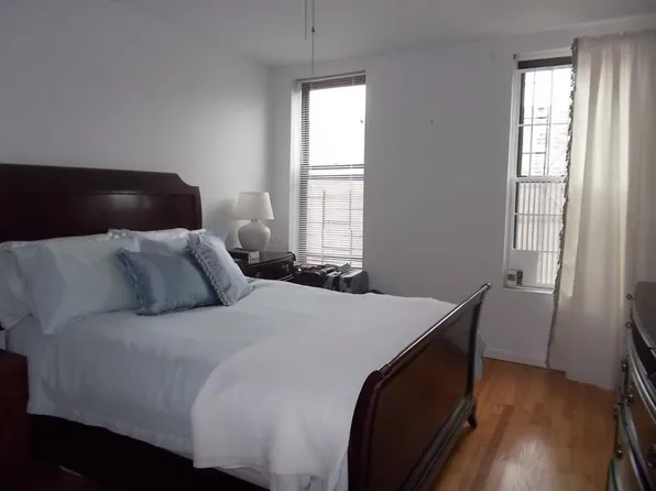539 E 4th St, Brooklyn, NY 11218