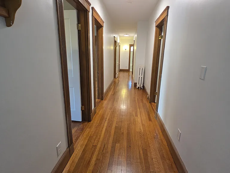 68 Hoyle St #6 — Photo 10