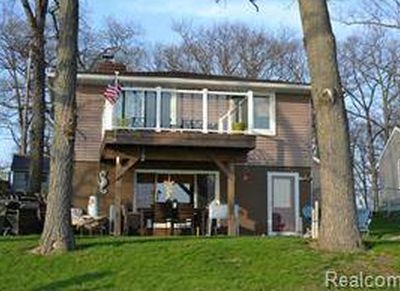 2139 Miles Rd, Lapeer, MI, 48446