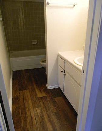 2nd image of 7203 Melrose Ln APT 13