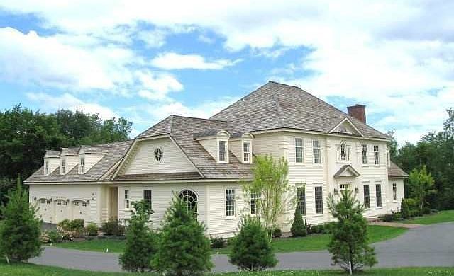 2nd image of 41 Shaker Bay Rd