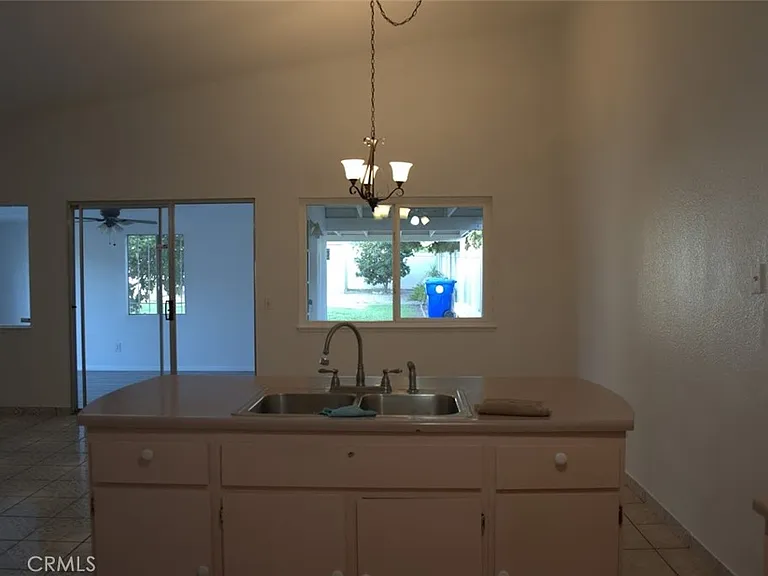 4210 Aero Ln — Photo 6