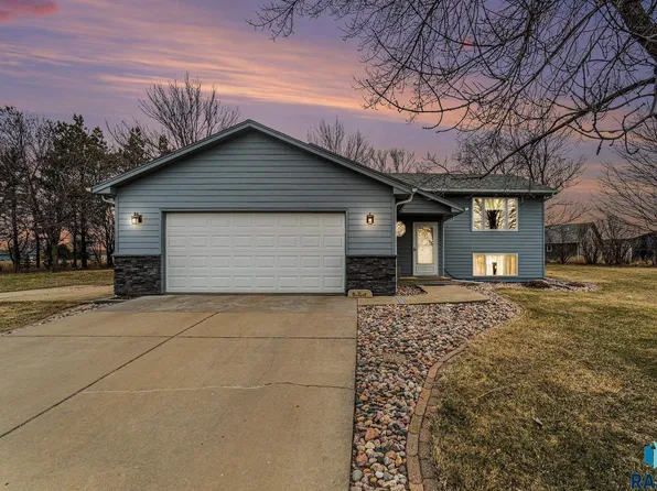 46918 272nd St, Tea, SD 57064