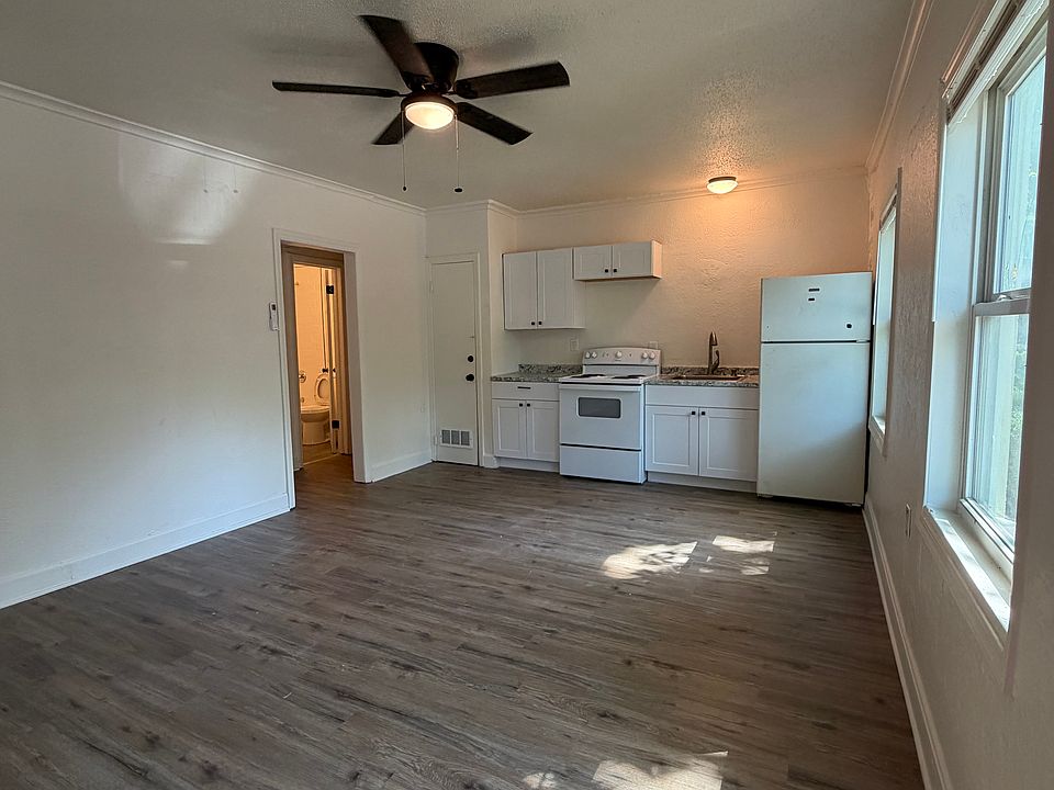 1st image of 612 Ella St #612