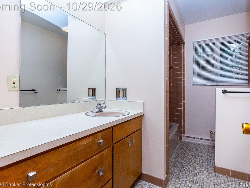 1141 Kingsview Ave, photo 22