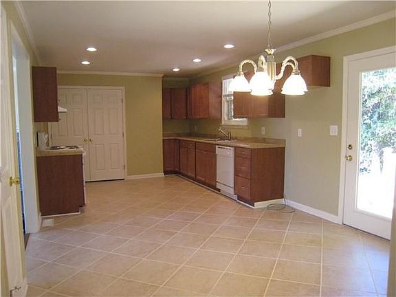 5th image of 659 Harpeth Bend Dr