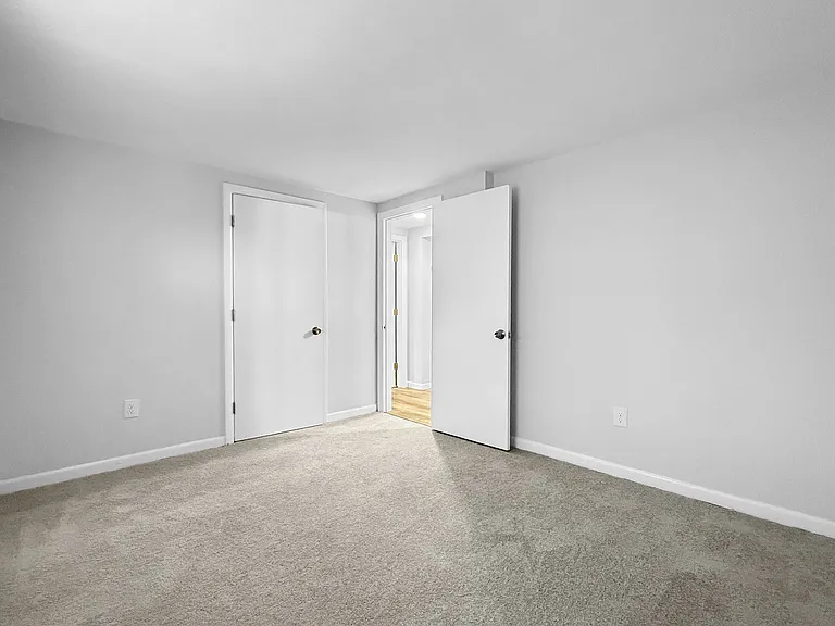 13 Shawnee Rd — Photo 13