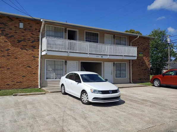 100 Melrose Dr #4, Donaldsonville, LA 70346