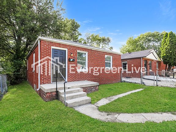 2nd image of 222 S Gladstone Ave