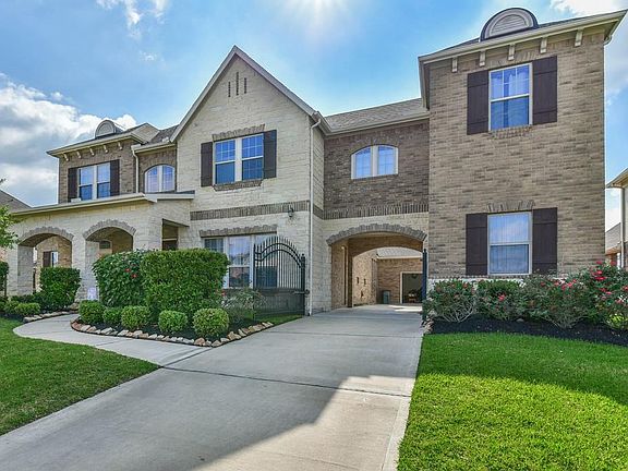 2nd image of 9519 E Pedernales River Dr