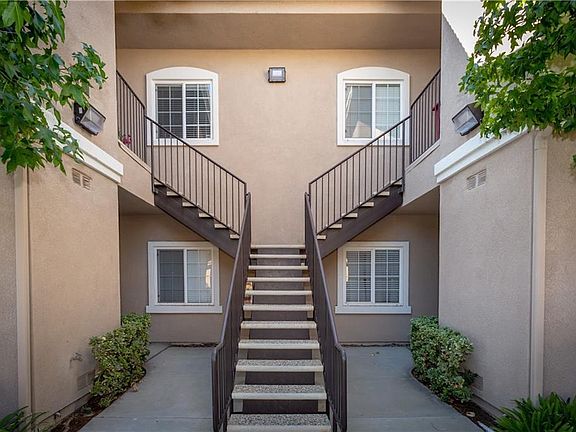 5th image of 41410 Juniper St Unit 2821