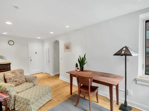 250 Cabrini Boulevard 3C image 1 of 9