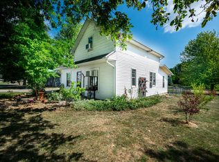 503 S Main St, Laotto, IN