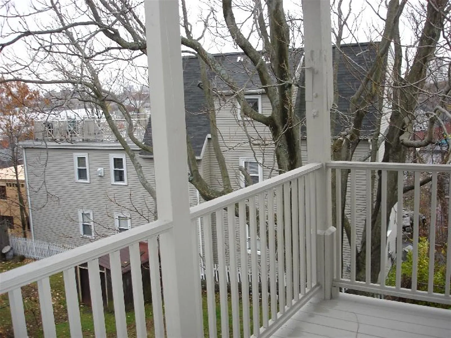 2 bed, 800 sqft, $3,100 — Photo 4