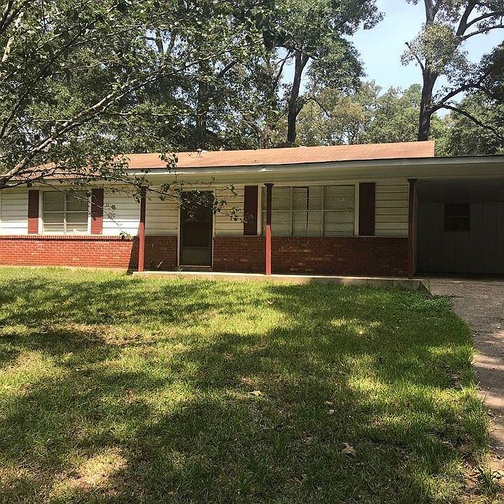 1st image of 305 Morris Dr