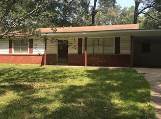 305 Morris Dr, Bastrop, LA 71220