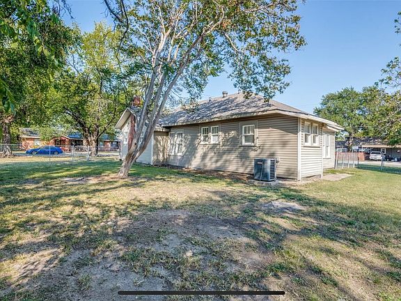 3rd image of 508 E Brin St #1