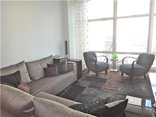 Rented by New York Residence | media 11