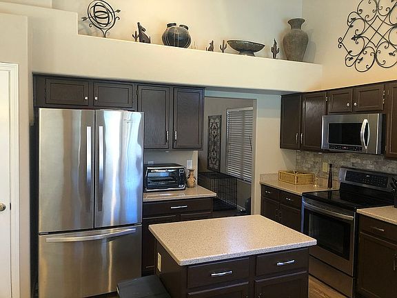 4th image of 15466 S 1st Ave