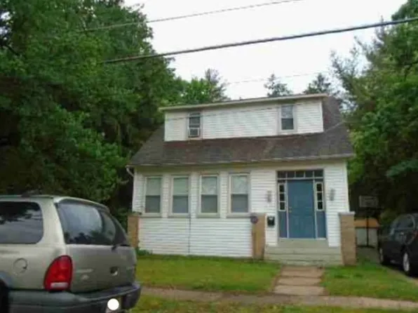 127 Hemlock Ave, Laurel Springs, NJ 08021
