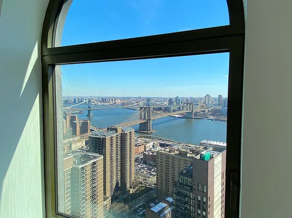 130 William Street image 2 of 17