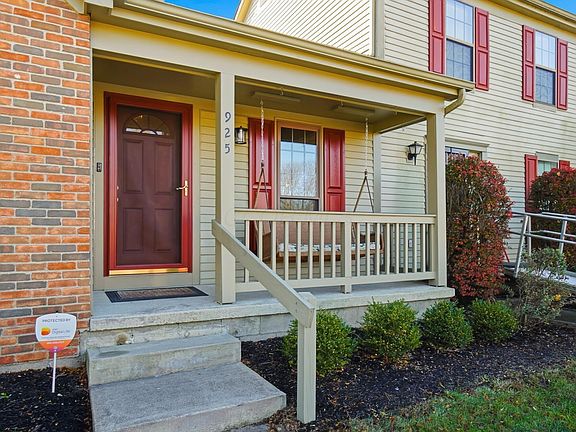 5th image of 925 Crofton Pl