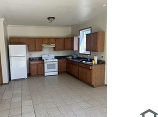 4820 W Quincy St #1, Chicago, IL 60644