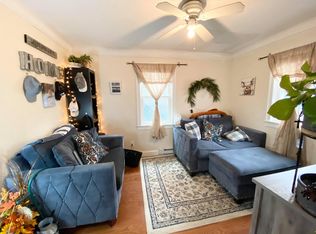 18 Pacific St APT 3, Rockland, MA 02370
