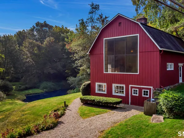 42 Picketts Ridge Rd, Redding, CT 06896