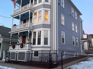 274 High St UNIT 2, Bristol, RI 02809