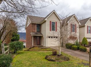 140 Chelsea Rd, Waynesville, NC 28786