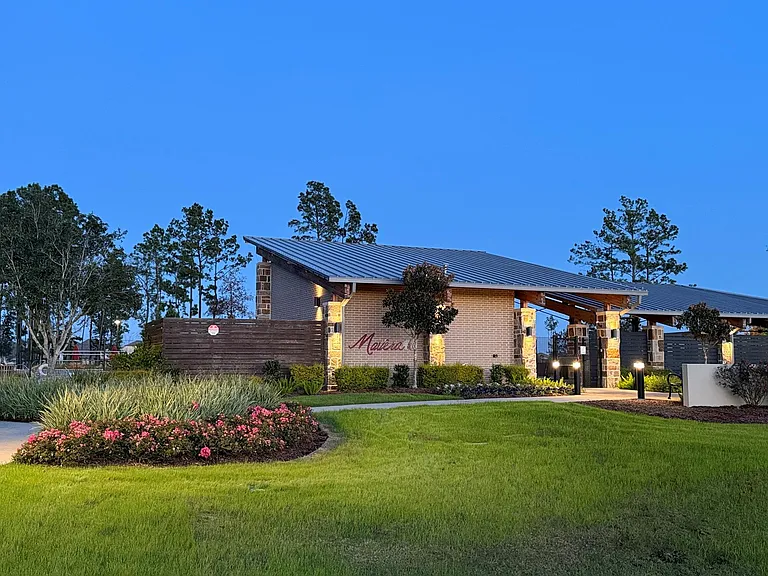 16306 Fontana Ct — Photo 32