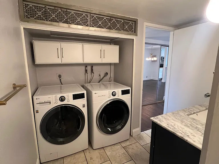 2625 Pirineos Way #124 — Photo 10