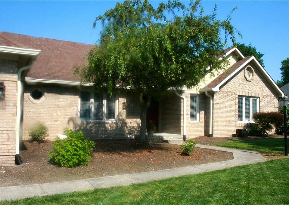 Welcome to 1000 Silver Valley Drive!  A builder's former model home in Silver Springs!