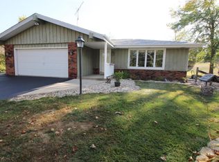 W234S7000 Big Bend Dr, Big Bend, WI 53103