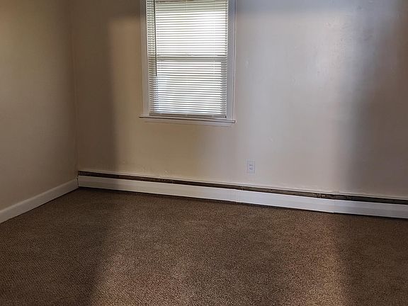 3rd image of 72 Palmer St #1