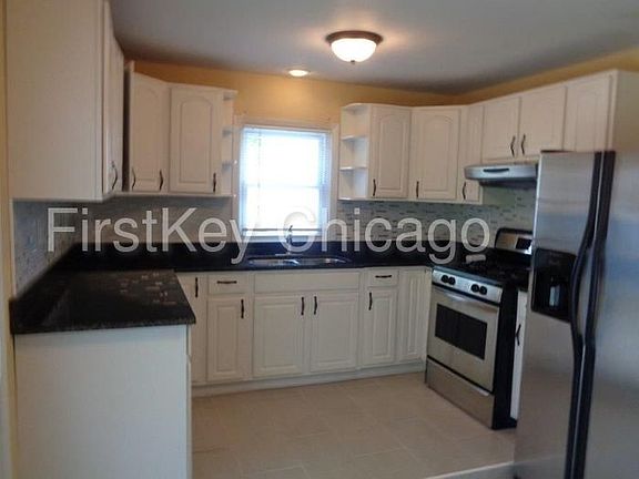 5th image of 223 Monterey Dr