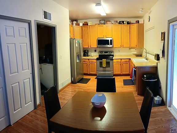 4th image of 3914 Bison Ln