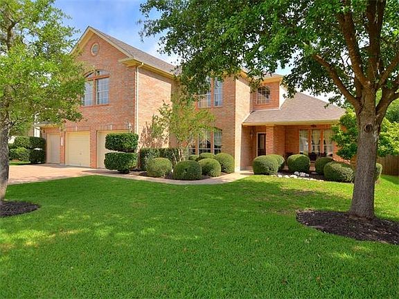 3rd image of 1709 Fall Creek Dr