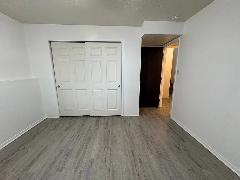 630 46th Avenue Ct — Photo 31