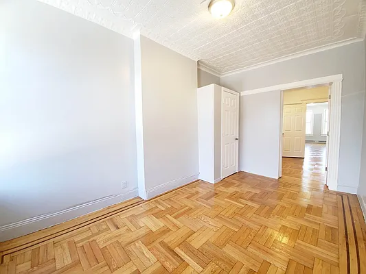 Rented by Linda N Eskander, LREB | media 34