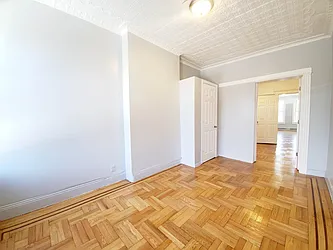 Rented by Linda N Eskander, LREB