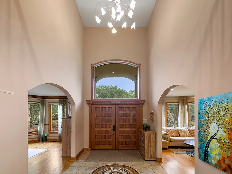 325 Cooper Pl — Photo 4
