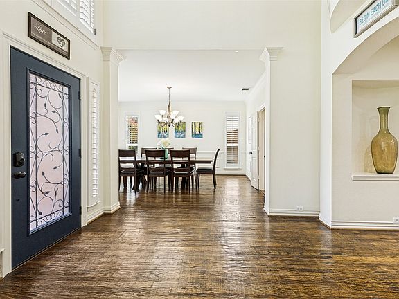 3rd image of 3009 Saint Regas Dr
