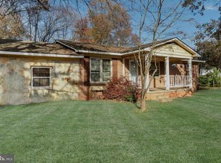8702 Rugby Rd, Manassas, VA 20111