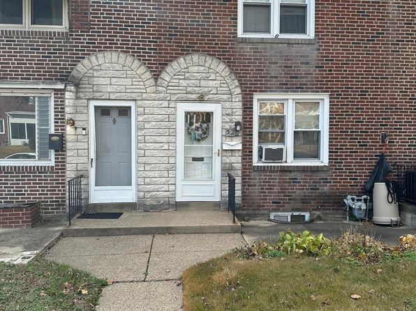 526 S 3rd St, Darby, PA 19023