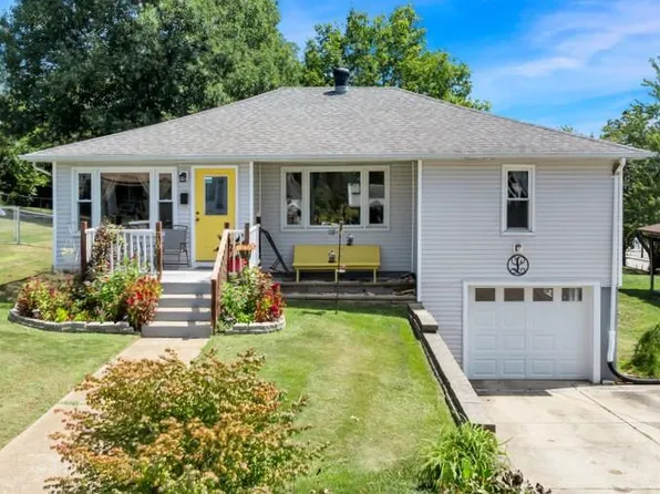 710 Mueller Rd, Festus, MO 63028
