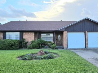 11606 Glenhollow Dr, Houston, TX 77048