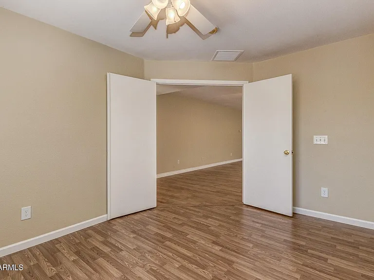 13478 W Young St — Photo 11