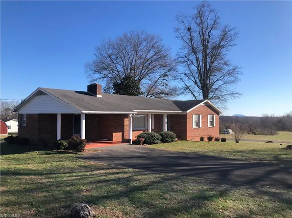 2116 Epworth Rd, Cana, VA 24317